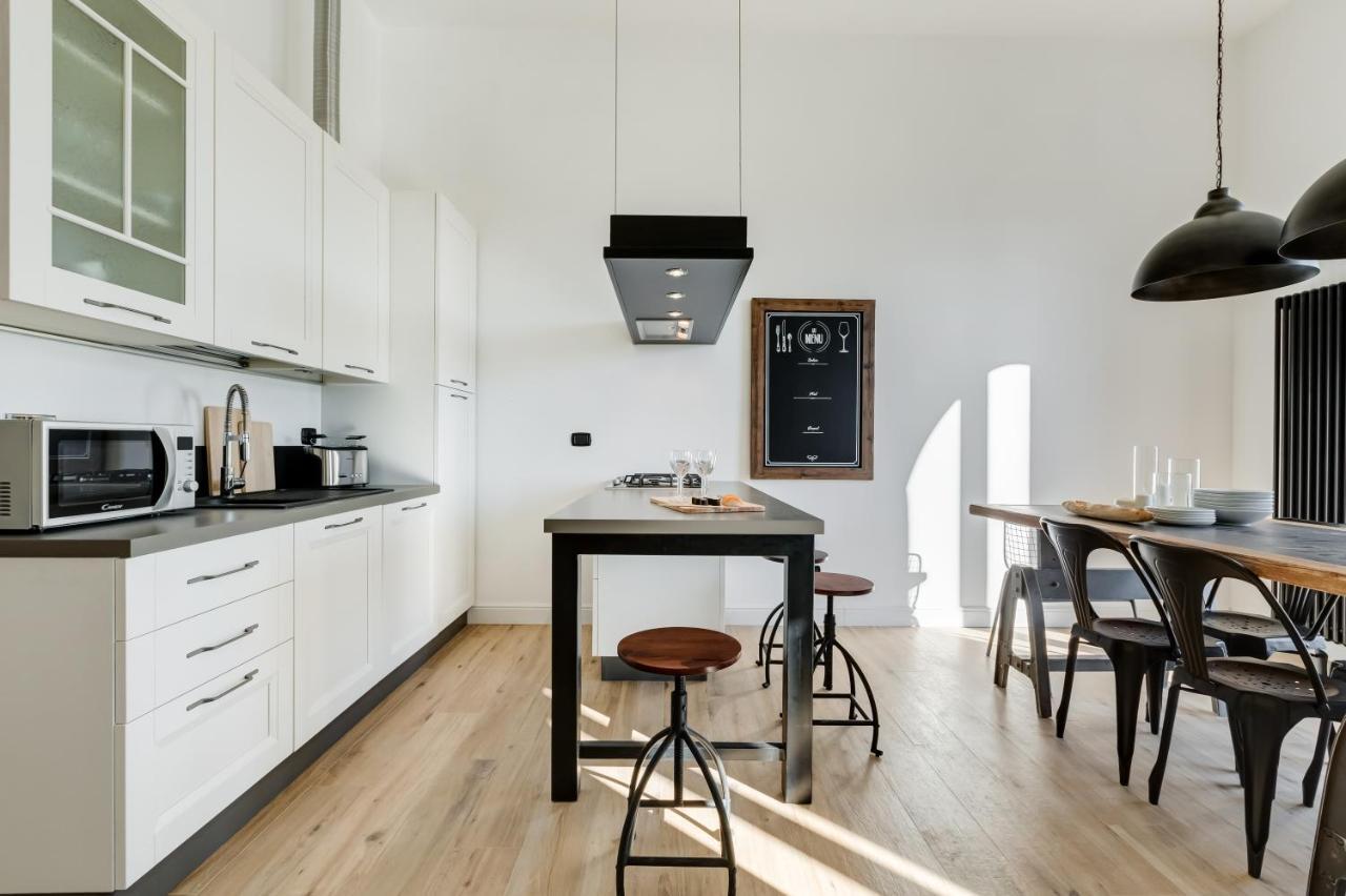 Bmga L Glam Industrial 3-Bed Apartment In Termini Róma Kültér fotó