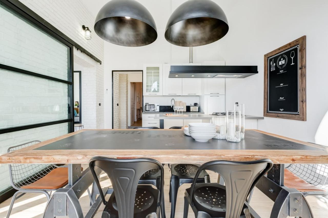 Bmga L Glam Industrial 3-Bed Apartment In Termini Róma Kültér fotó