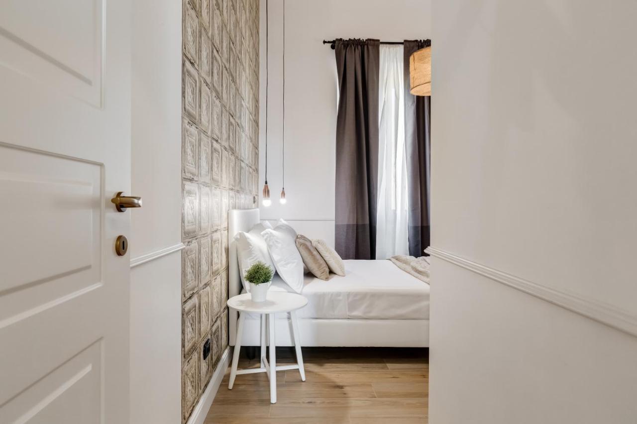Bmga L Glam Industrial 3-Bed Apartment In Termini Róma Kültér fotó