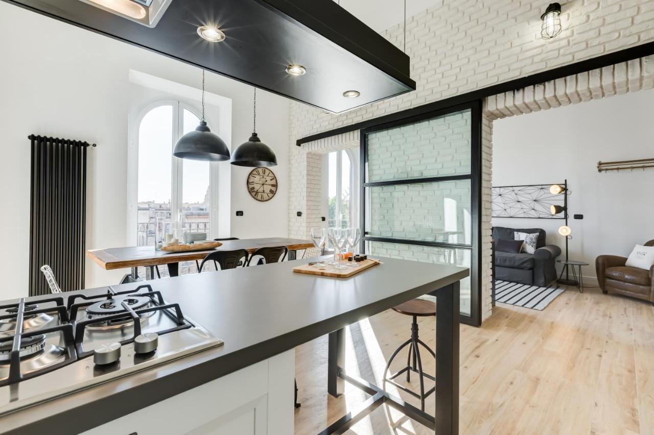 Bmga L Glam Industrial 3-Bed Apartment In Termini Róma Kültér fotó